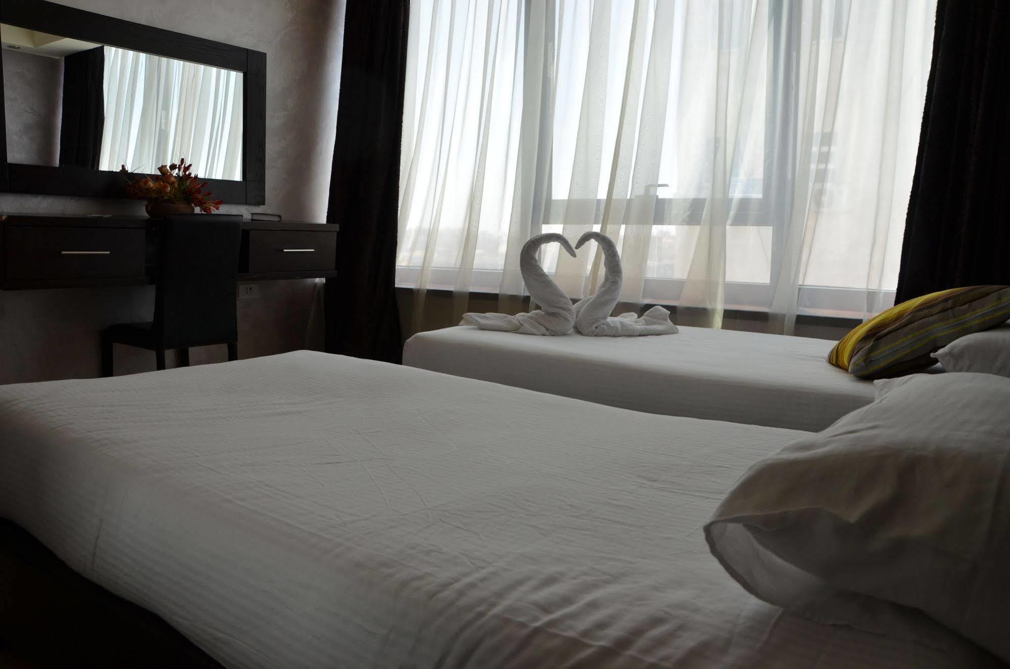 Diamond Hotel Amman Dış mekan fotoğraf